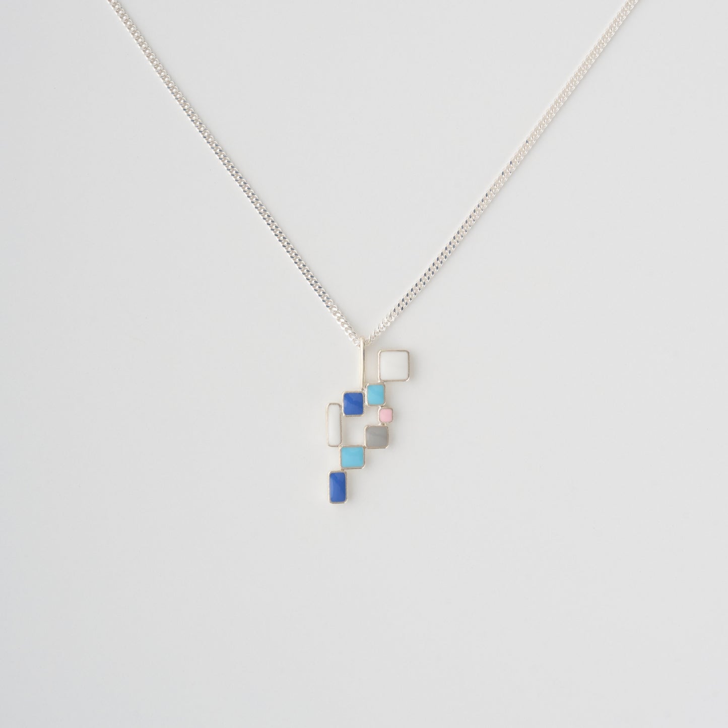 S LOGO BLOCK NECKLACE
