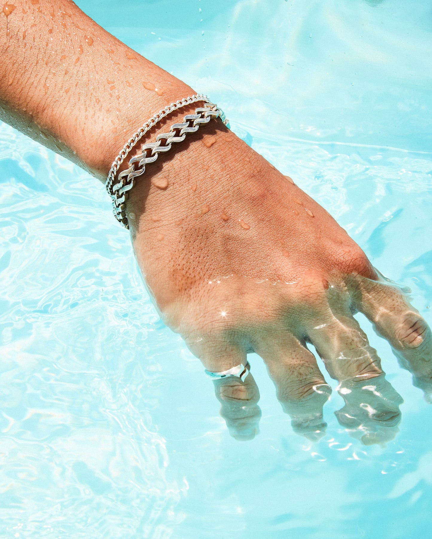 S CHAIN BRACELET W/STONE