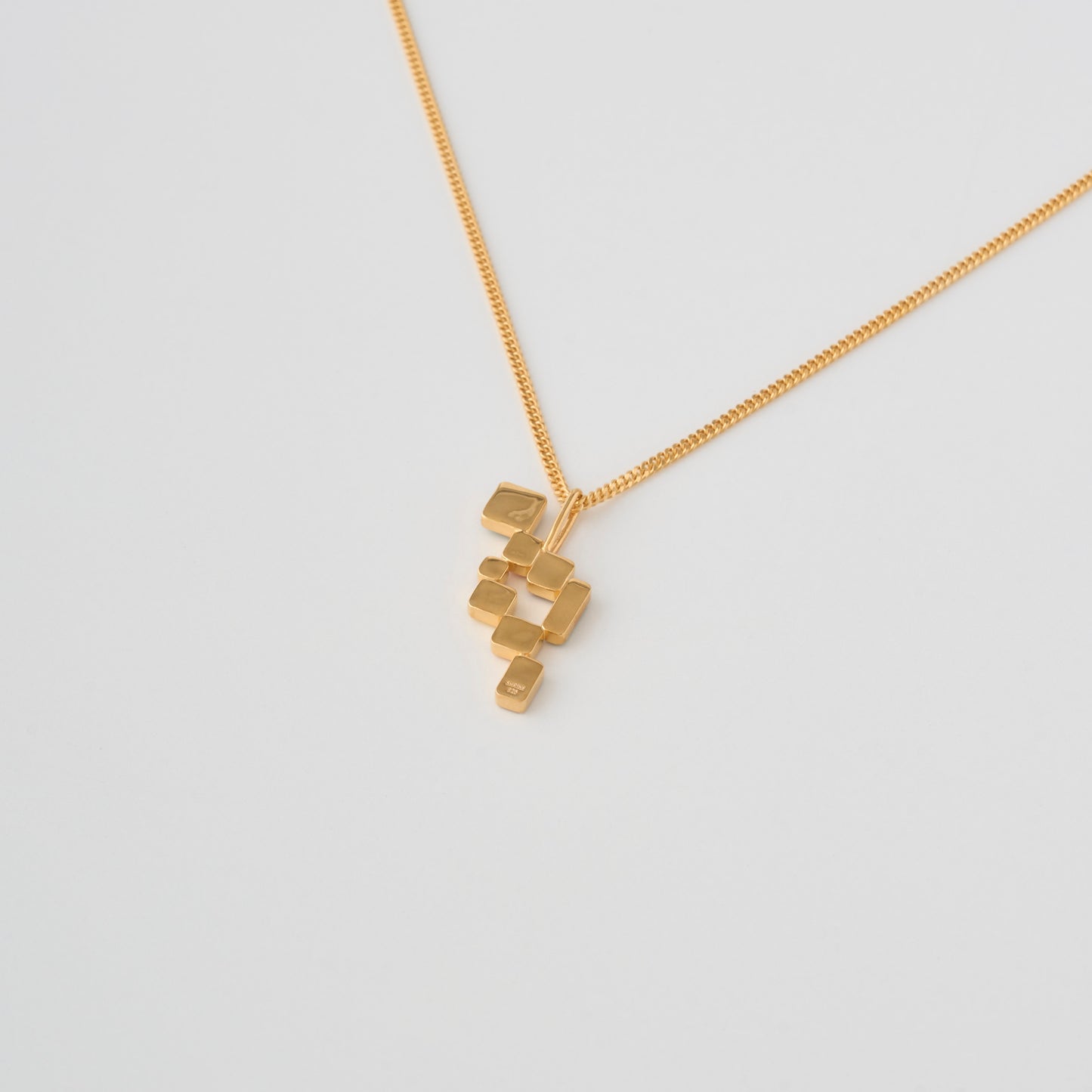 S LOGO BLOCK NECKLACE