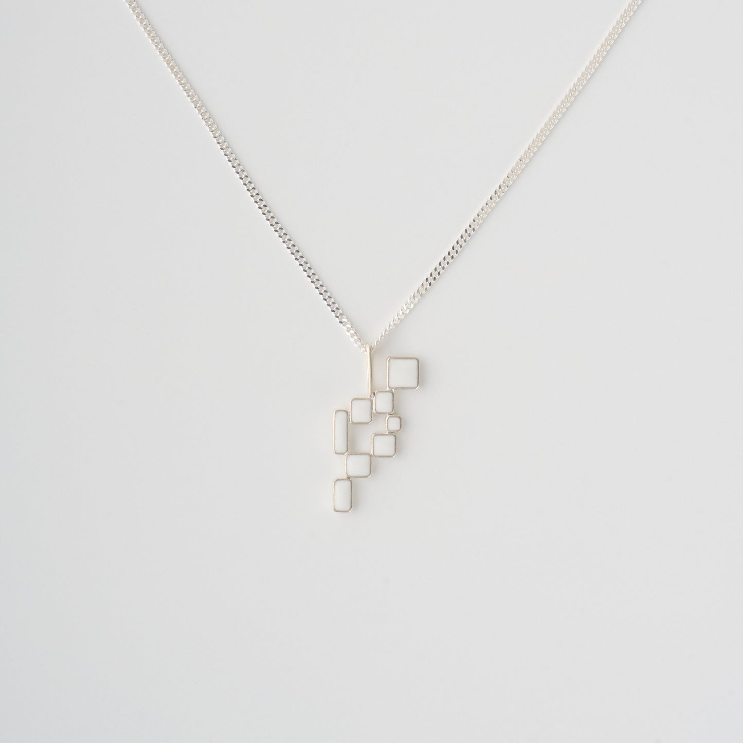 S LOGO BLOCK NECKLACE