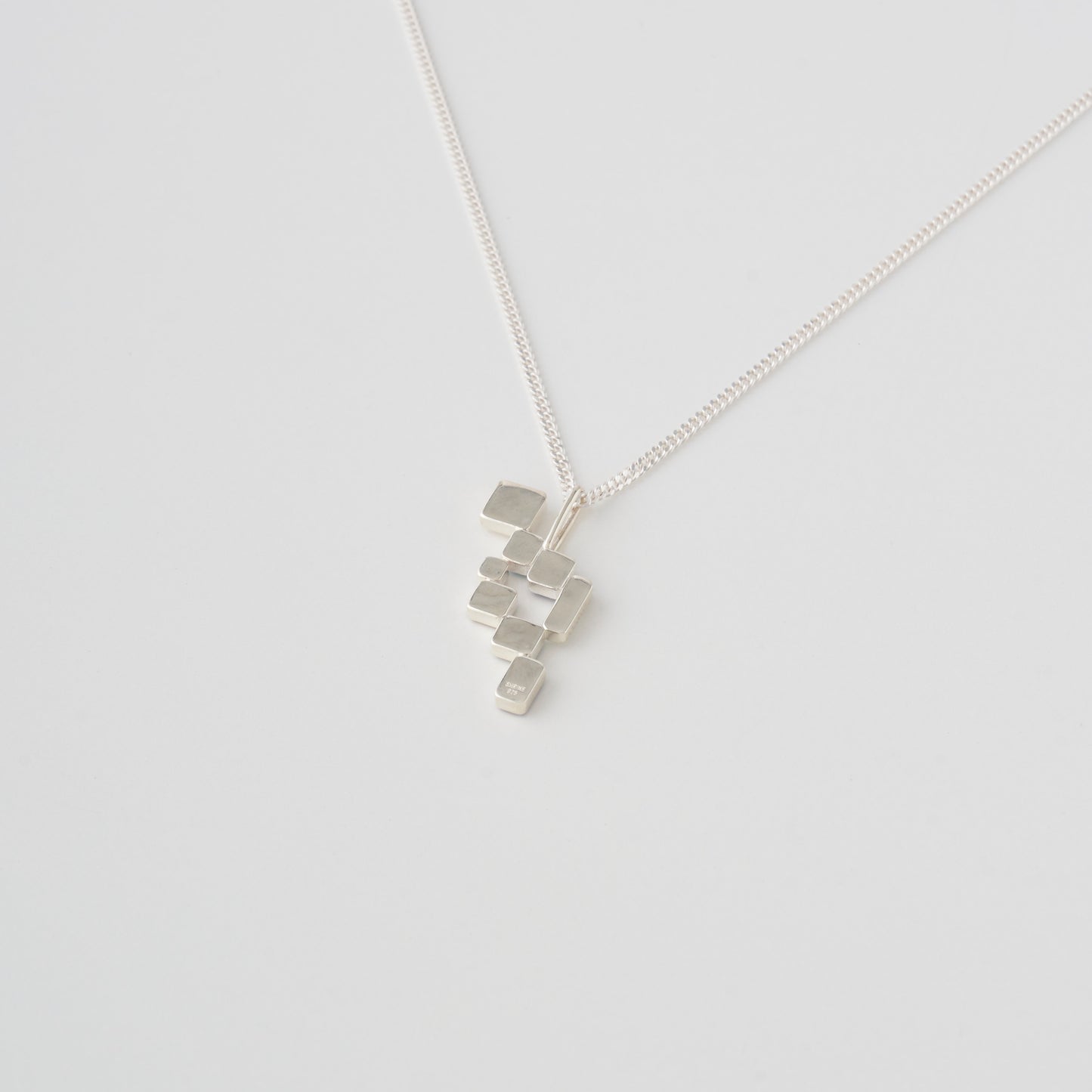 S LOGO BLOCK NECKLACE
