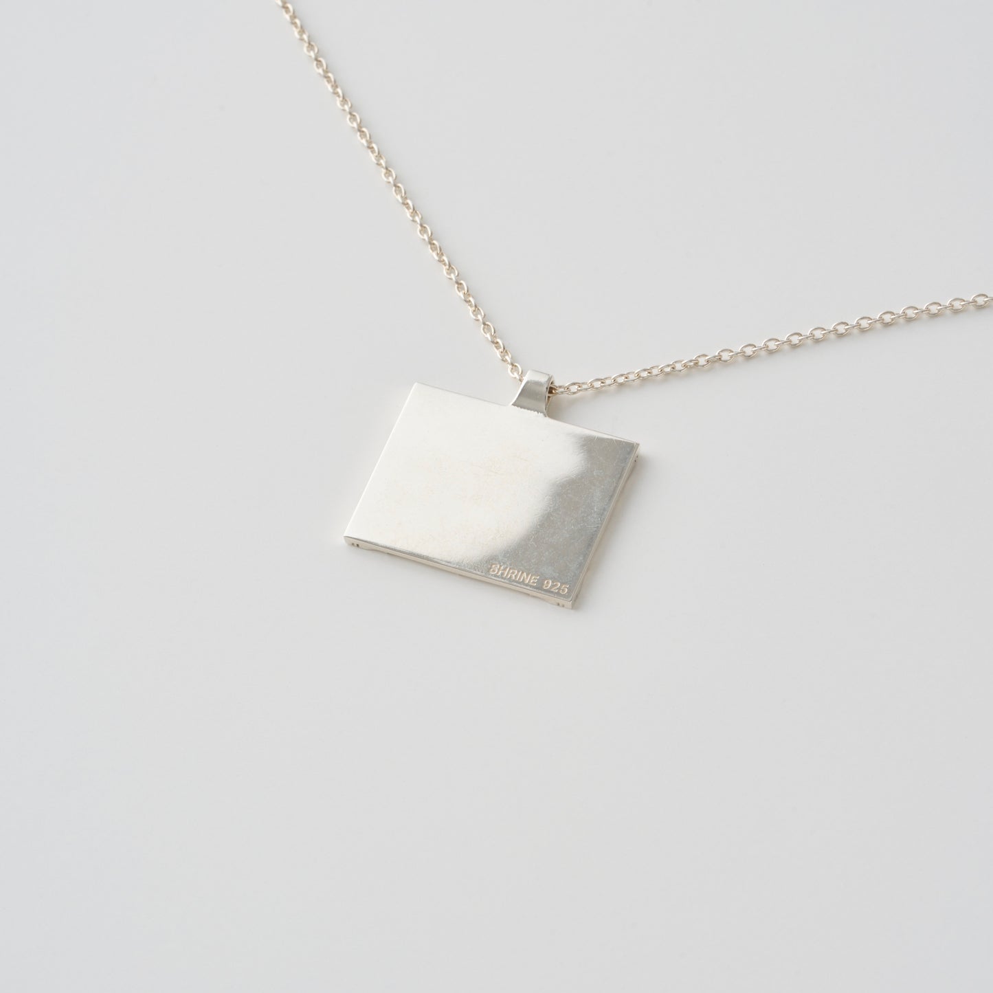 FRAME NECKLACE